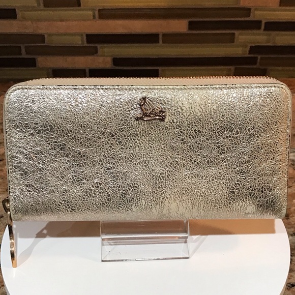 Christian Louboutin Signature Leather Zip Around Wallet 😍❤️🔥